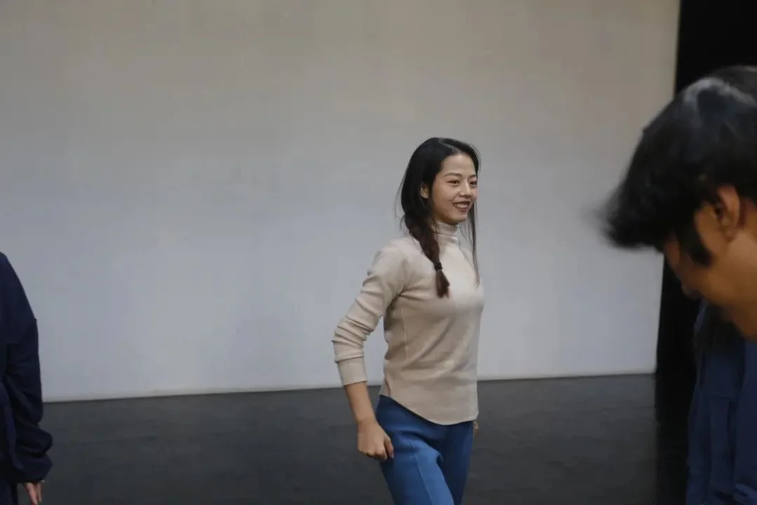 《Cocoon House》 （ ）--P4 Theater ""