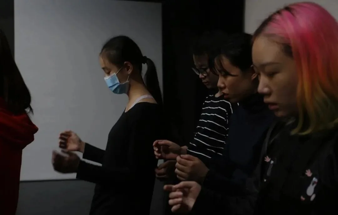 《Cocoon House》 （ ）--P4 Theater ""