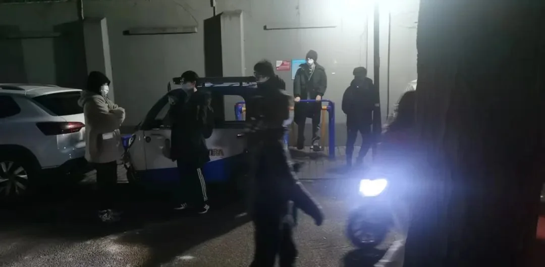 p4 Theater: , ,
