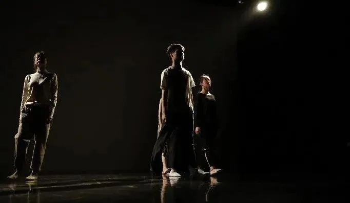 《Cocoon House》 （ ）--P4 Theater ""