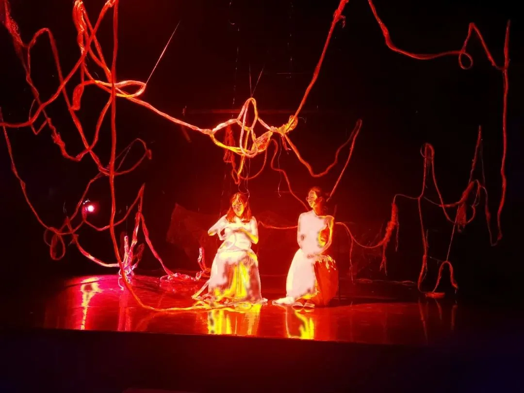 P4 Theater: A Generative University, a Winding Maze, a Hard Drive Engraving Life
