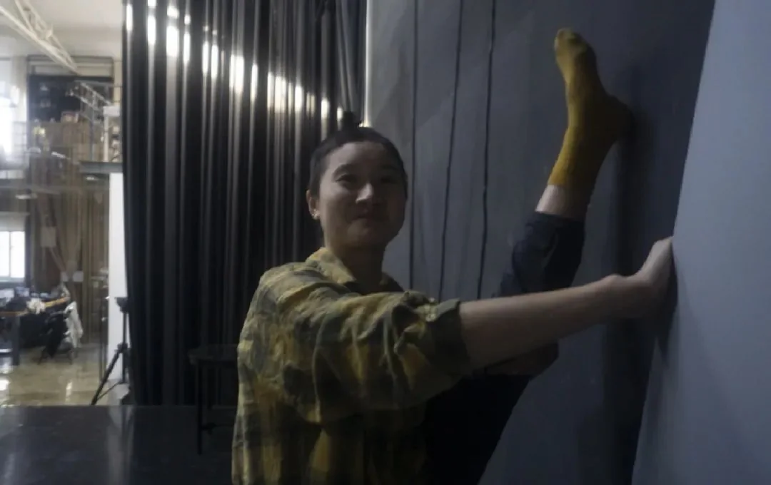 《Cocoon House》 （ ）--P4 Theater ""