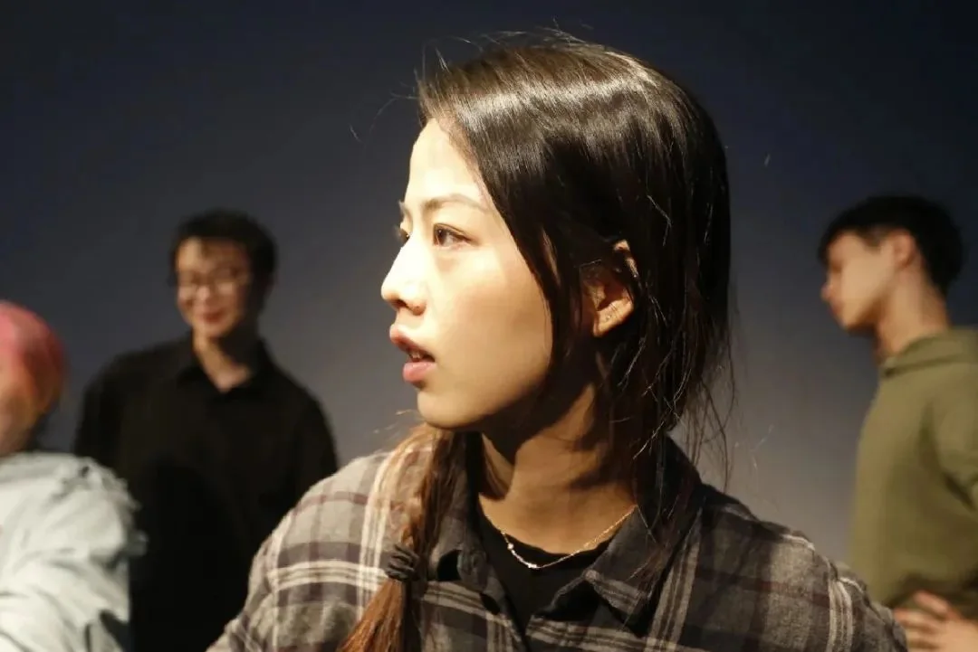 《Cocoon House》 （ ）--P4 Theater ""