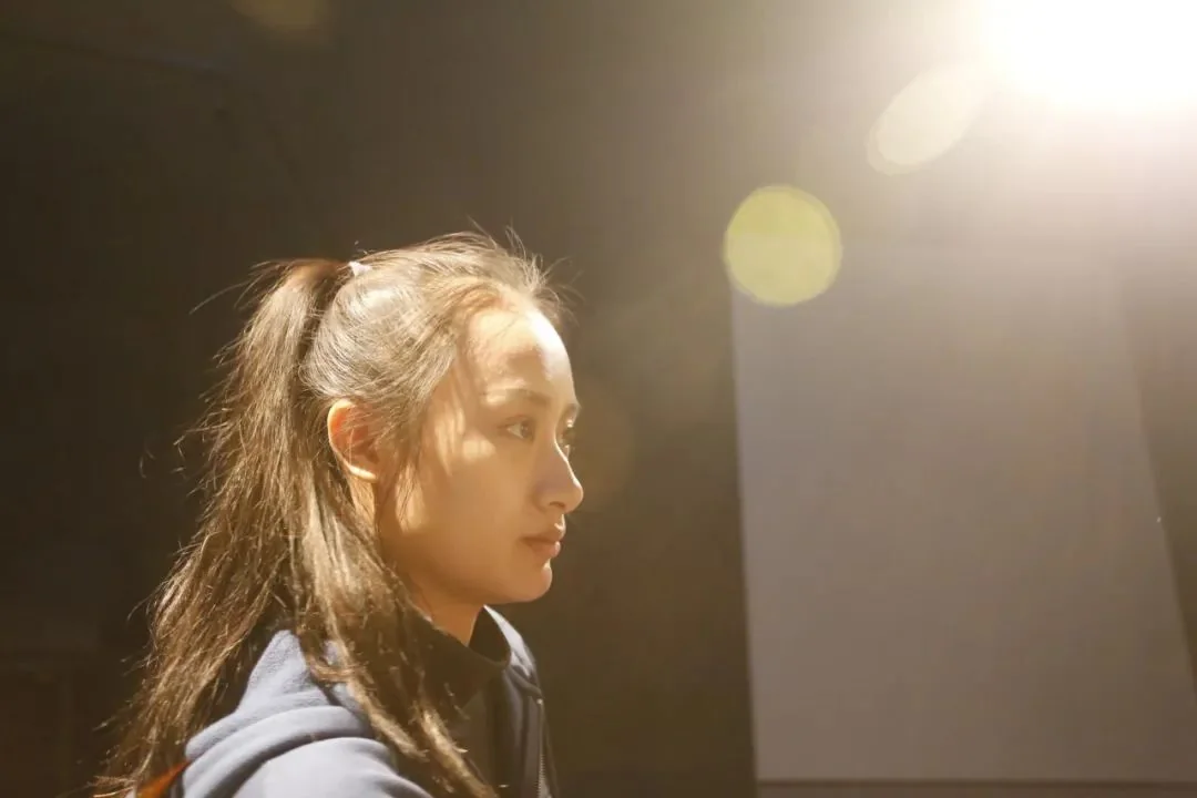 We'll talk in front of Cocoon. - We'll record "I" with the P4. - P4 Theater